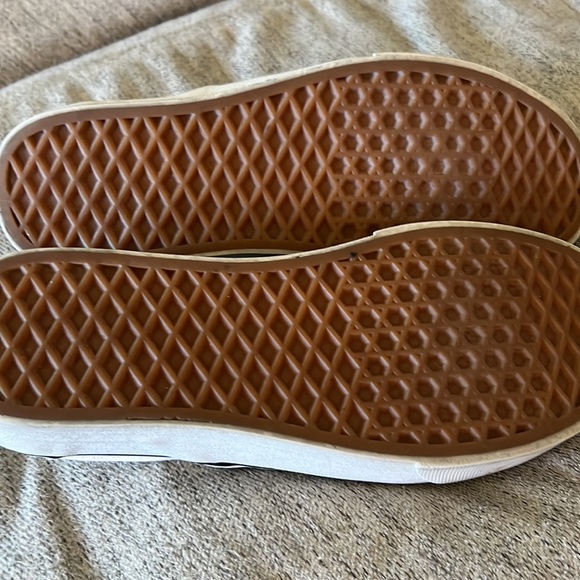 Vans women’s shoes - Picture 4 of 6